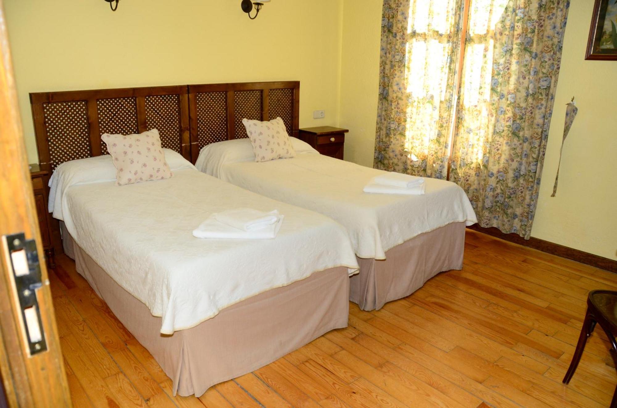 Hotel Charle ハカ 部屋 写真